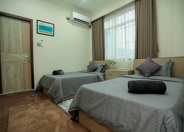 Griha Units M's - Entire Two Story Duplex Kathmandu